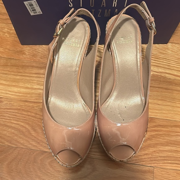 Stuart Weitzman Cream Patent Adobe Aniline Wedge in 7 - Picture 2 of 7